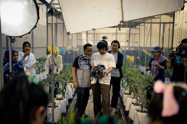 Behind The Scene Video Company Profile PUPUK KUJANG-Production House Jakarta 3